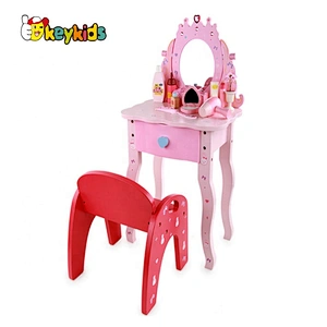 2019 New arrival make up games wooden toy dressing table for girls W08H099