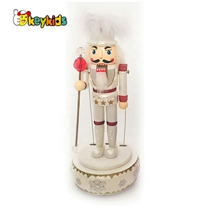 2019 Handcraft children wooden functional nutcracker for wholesale W02A339