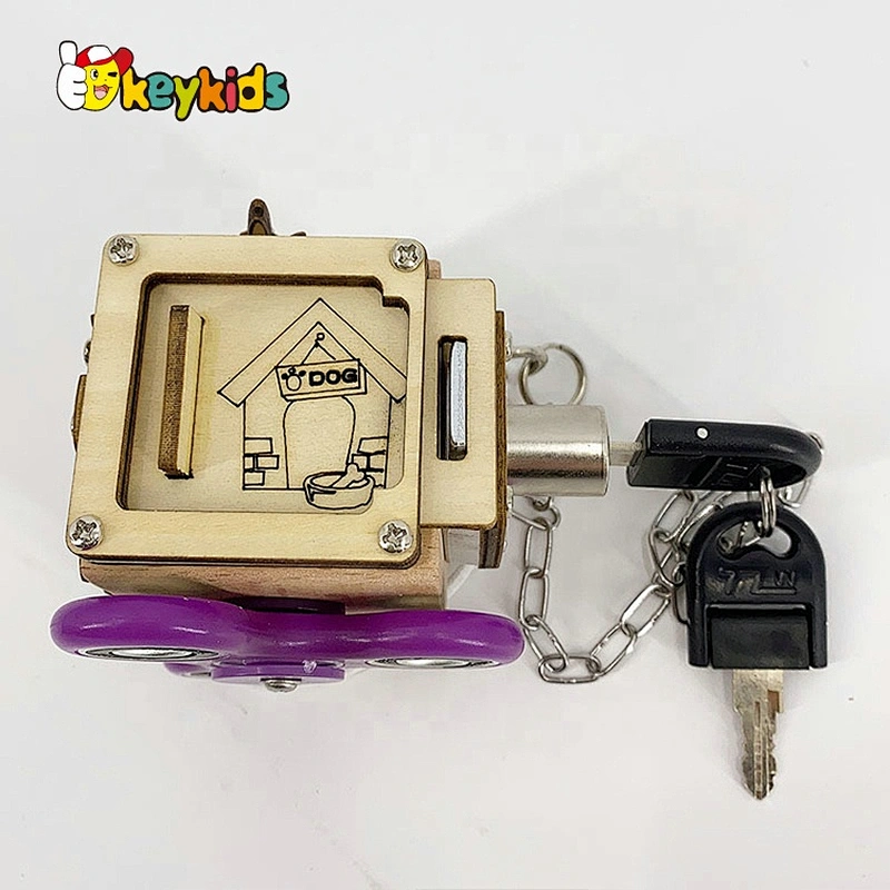Early Education Toys Wooden Busy Cube Locking Game Montessori Educational Toys for Kids W12D320
