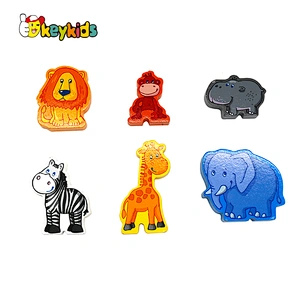 Customized Preschool Wooden Animal Blocks With House W13D342