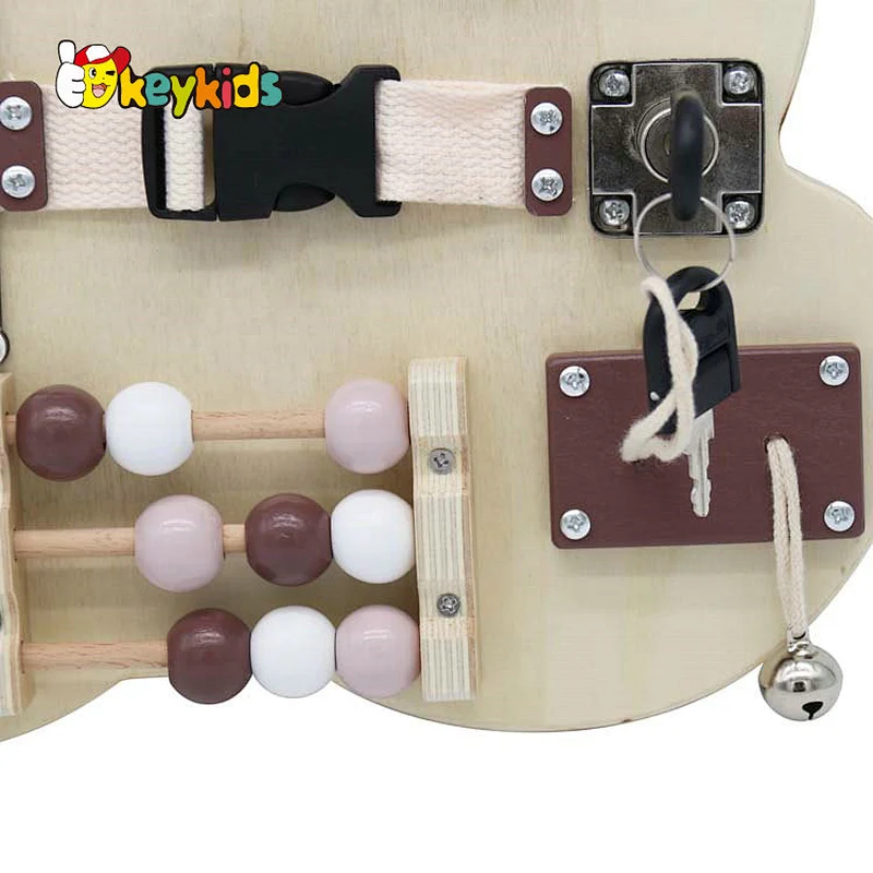 Handmade Montessori Busy Board Bear Wooden Baby Sensory Activity Boards with Keys Lock Latches For Travel Car Plane W12D369