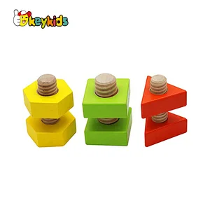 2022 Customize educational combination wooden bolts and nuts toys for kids W03C042