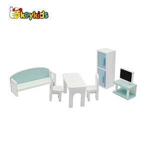 Factory Customize 7pcs miniature wooden dollhouse furniture set for sale W06B126