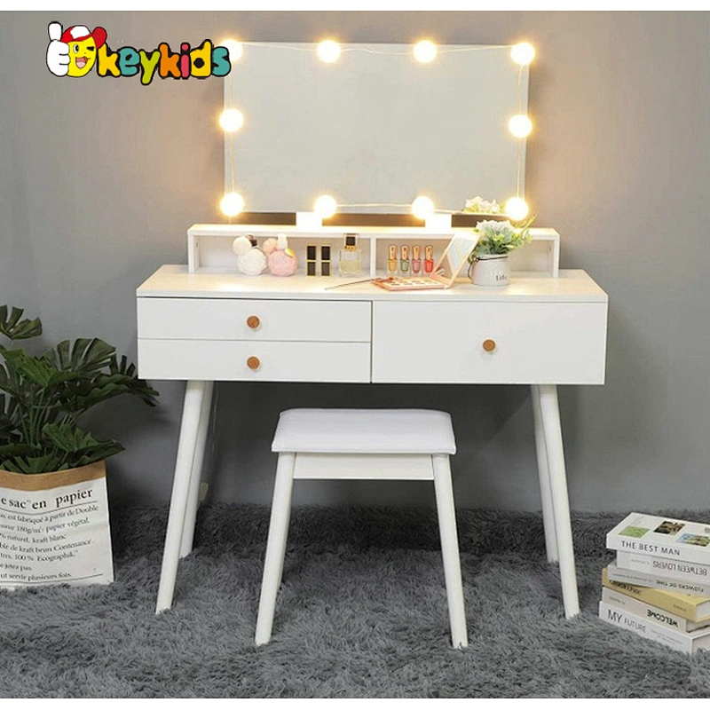 Customize modern wooden mirrored dressing table with LED light W08H167