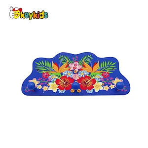 Hot selling hanger decor wooden wall hooks & coat racks for children W09B111