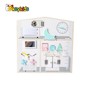 Customize Montessori baby sensory toys wooden busy board toy for wholesale W12D385