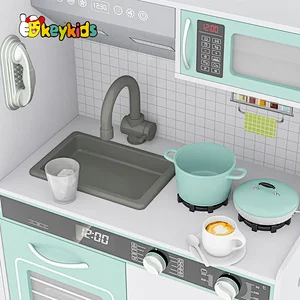 Hot Selling Custom Toddler Pretend Role Play Set Kids Wooden Kitchen Toys With Sounds Light W10C718