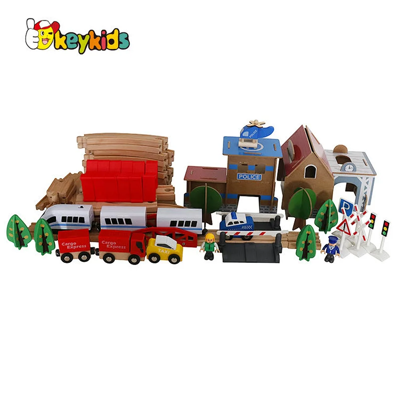 new design kids wooden electric toy train sets W04C048