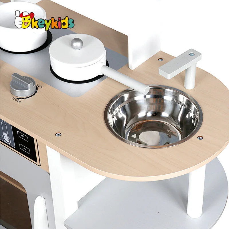 Top sale kids pretend play real wooden kitchen toy play set with Accessories W10C602