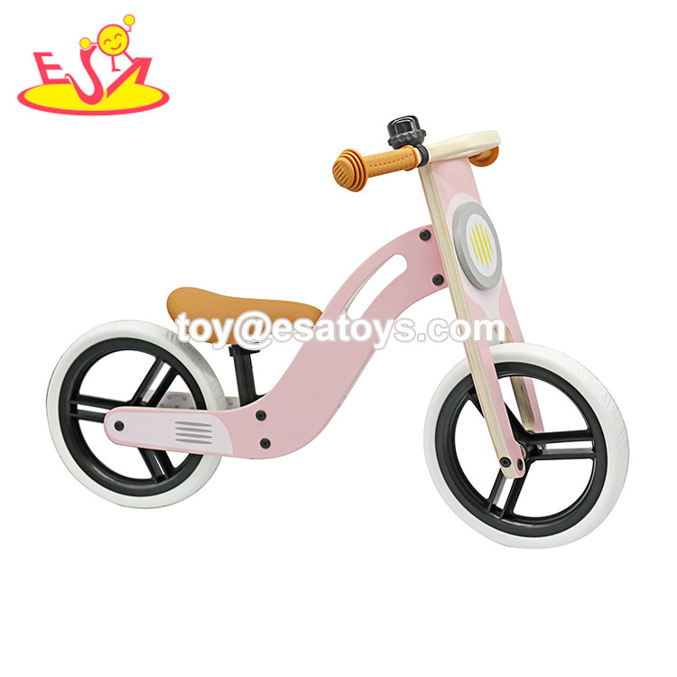 New design preschool pink wooden balance bike for girls W16C339
