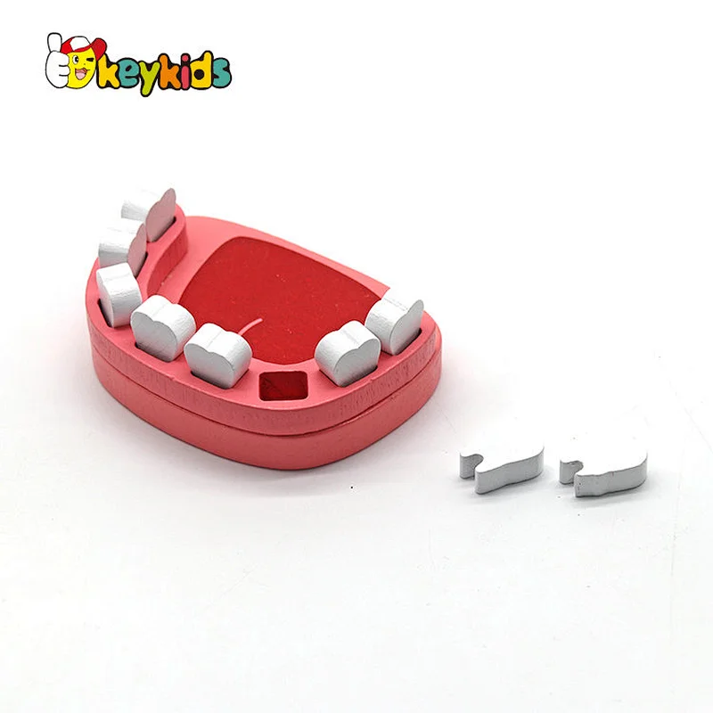 Wooden educational doctor medical pretend wooden dentist play set for kids W10D544