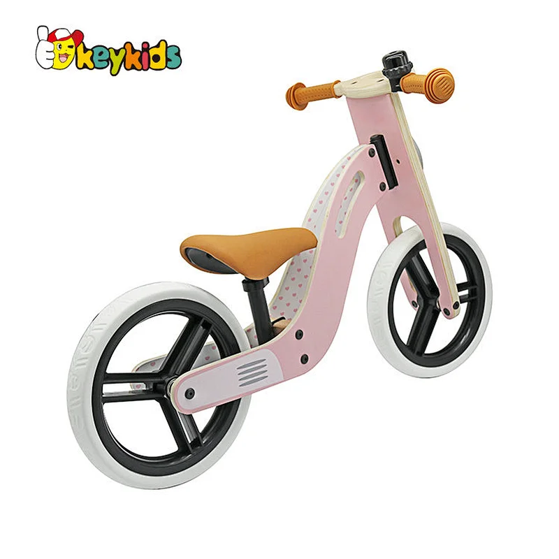 New design preschool pink wooden balance bike for girls W16C339