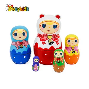 Hot selling hand paint 5 PCS russian dolls Matryoshka wooden nesting russia doll toy for children W06D156
