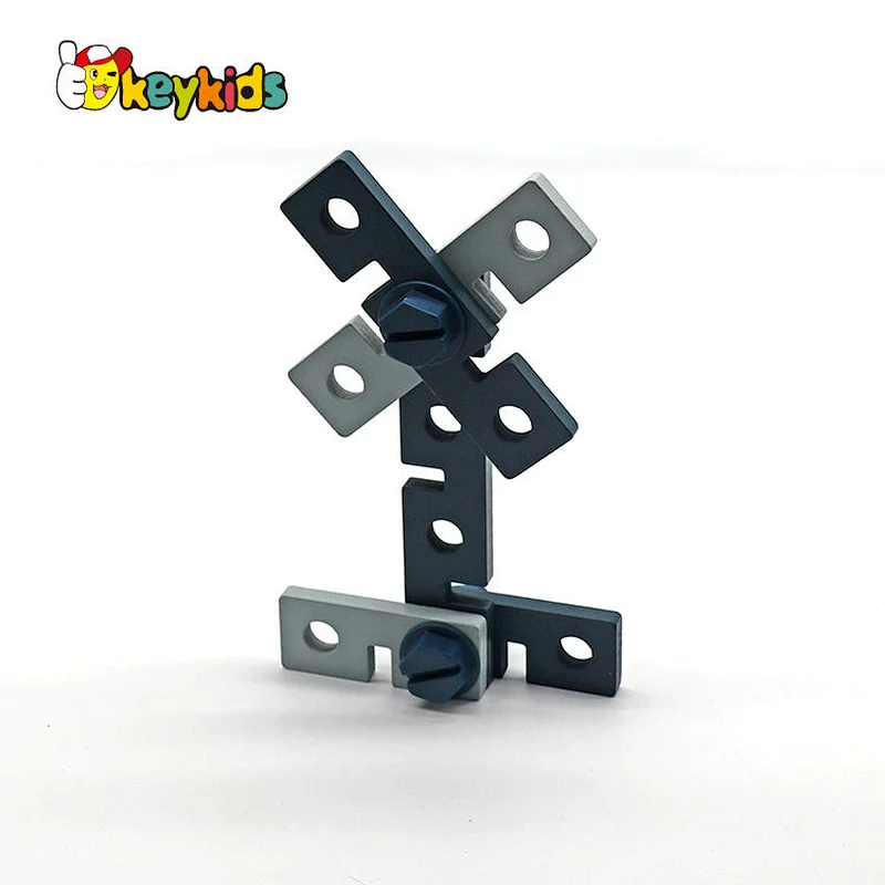 Customize educational assembly wooden toy screw nut set for kids W03C049