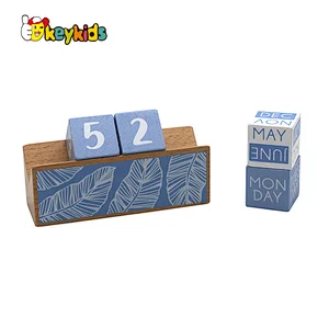 Retro month date display perpetual wooden cubes calendar for desk decor W09F031