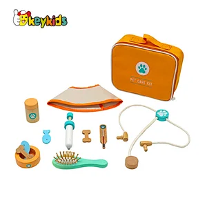 Fashion portable pretend play wooden toys pet care set for selling W10D424