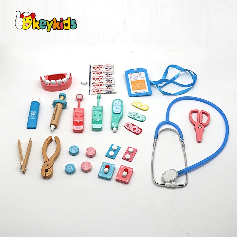 Wooden educational doctor medical pretend wooden dentist play set for kids W10D544