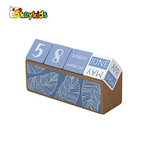Retro month date display perpetual wooden cubes calendar for desk decor W09F031