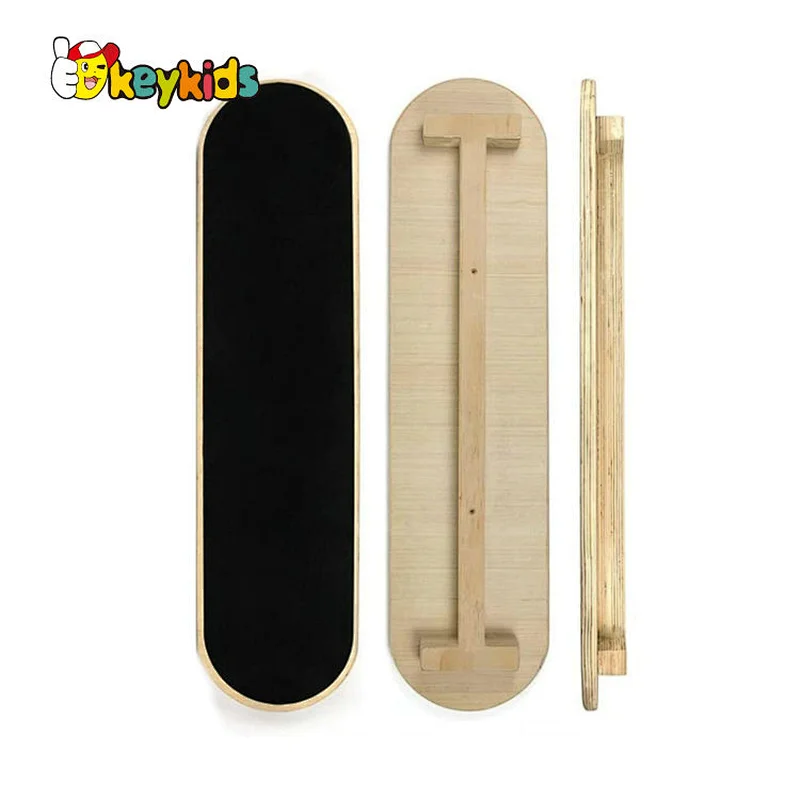 Wholesale custom wooden wobble balance board with cork roller W01F075