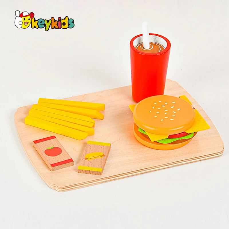 Hot sale children preschool pretend play wooden toy saucepans with cookware W10D533