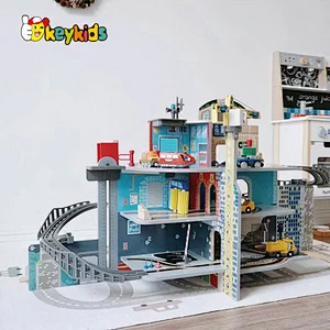 New design preschool play 4 floors wooden city bus station toy for kids W04C250