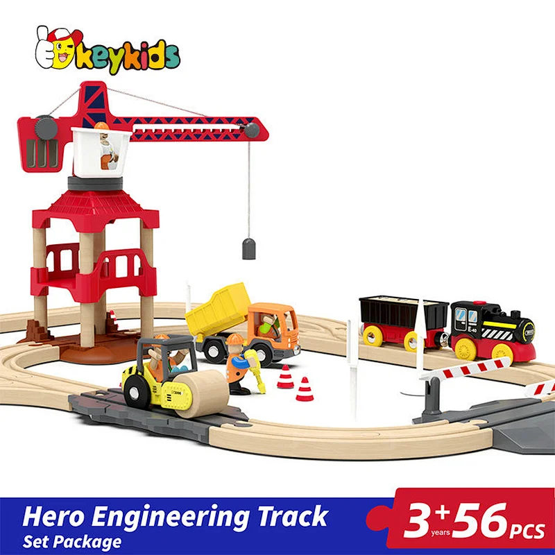 Classic 55PCS kids construction wooden railway toy with crane W04C243