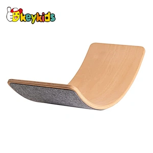 Montessori children balance training wooden wobble balance board with felt W01F065