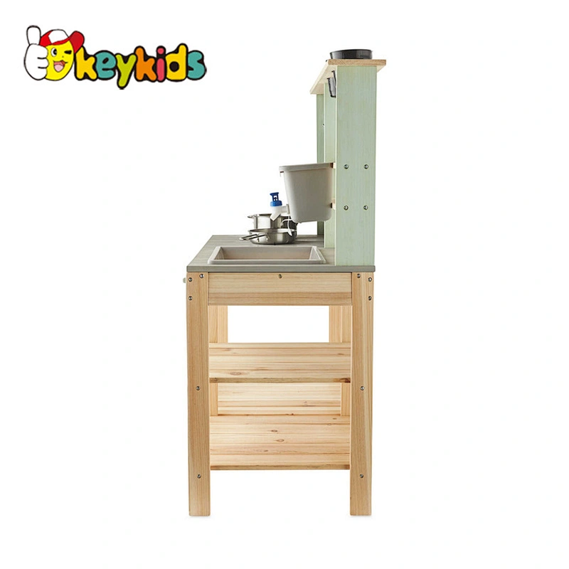 Kids outdoor play running water wooden mud kitchen with accessory W10C771