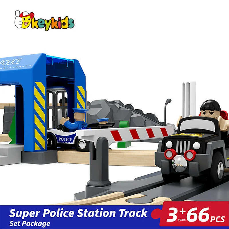 wholesale 66PCS children wooden toy train track set with electric cars W04C245