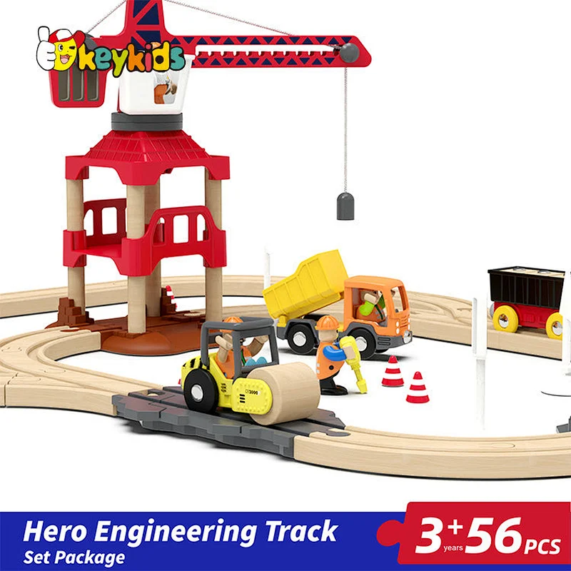 Classic 55PCS kids construction wooden railway toy with crane W04C243