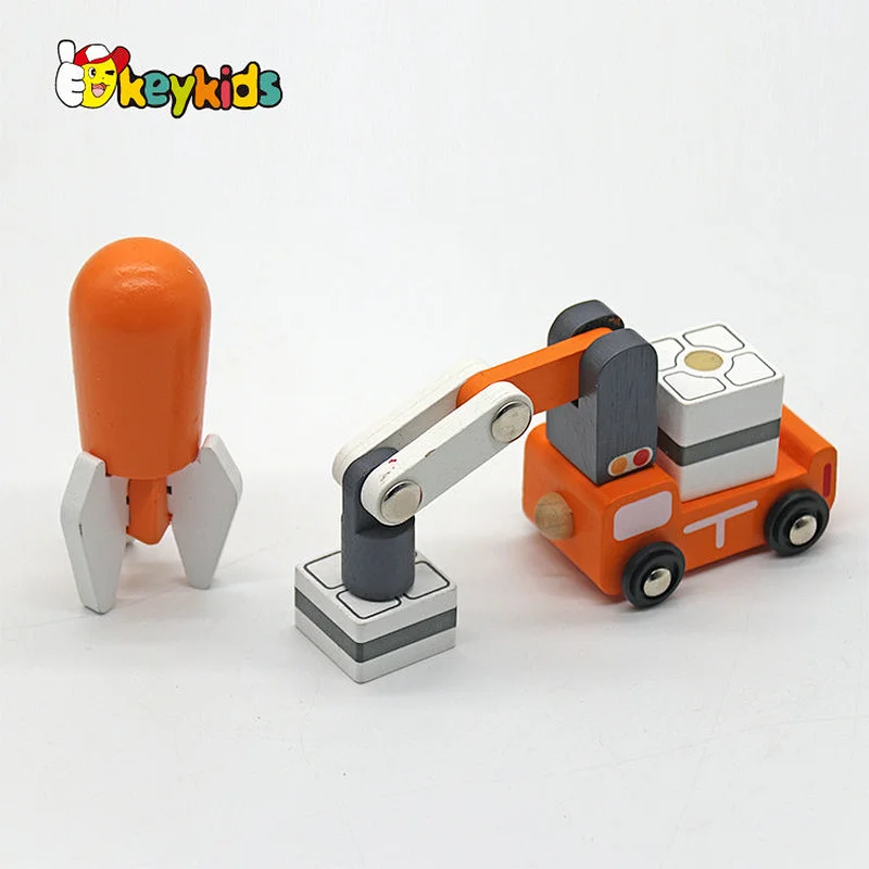 Top sale simulation space station wooden toy rocket ship for kids W04F045