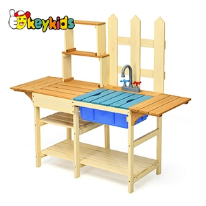 Kids outdoor play running water wooden mud kitchen with accessory W10C771