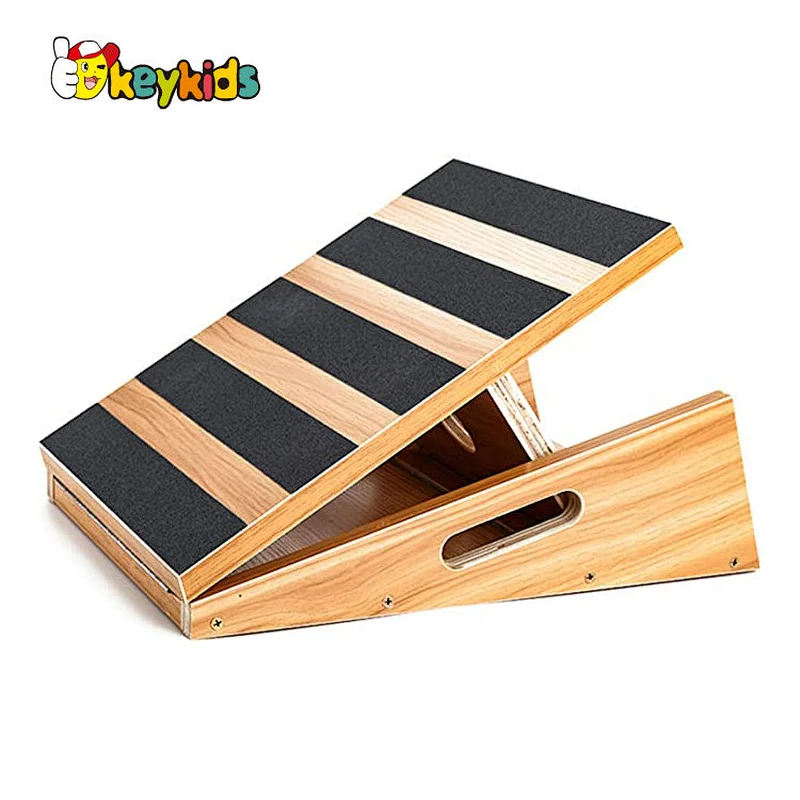 Adjustable Inclined Pedal Foot Stretcher Painted Wooden Slant Board For Exercise W01F096