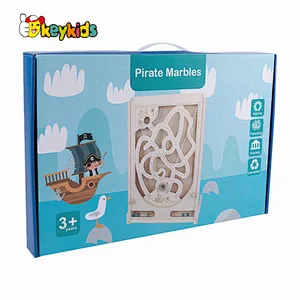 Non-toxic kids educational wooden pirate marble game for playing W01A538