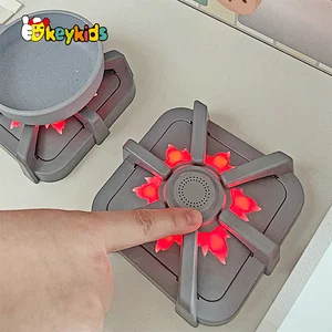 2023 New Upgrade wooden children play kitchen with realistic light and sound W10C409O