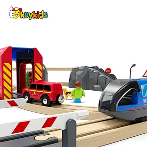 Hot sell 70 pcs firefighting wooden toy train set for kids W04C240