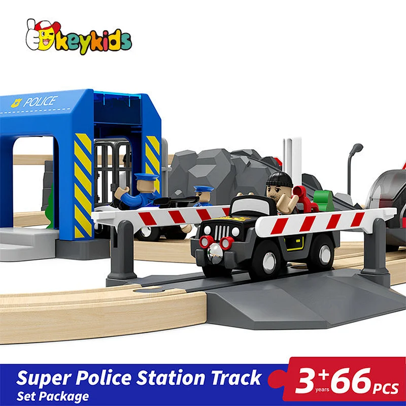 wholesale 66PCS children wooden toy train track set with electric cars W04C245