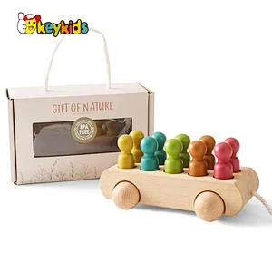 customzie natural beech wood beech car toy with pegs W05C155