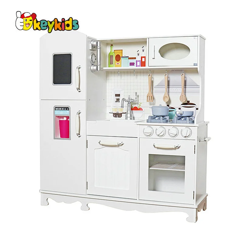 2023 New Upgrade wooden children play kitchen with realistic light and sound W10C409O