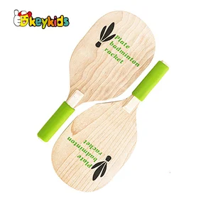 OEM outdoor or indoor playing fitness non-slip wooden shuttlecock ball plate paddle with ball W01C008