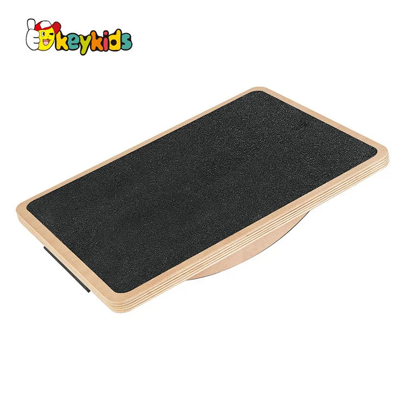 Wholesale custom stand up wooden surf balance board with roller W01F079