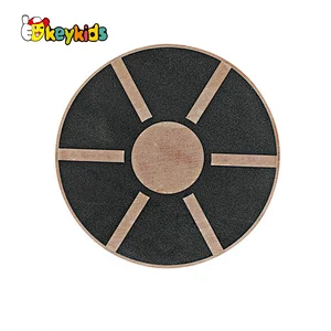 Wholesale custom stand up wooden surf balance board with roller W01F079
