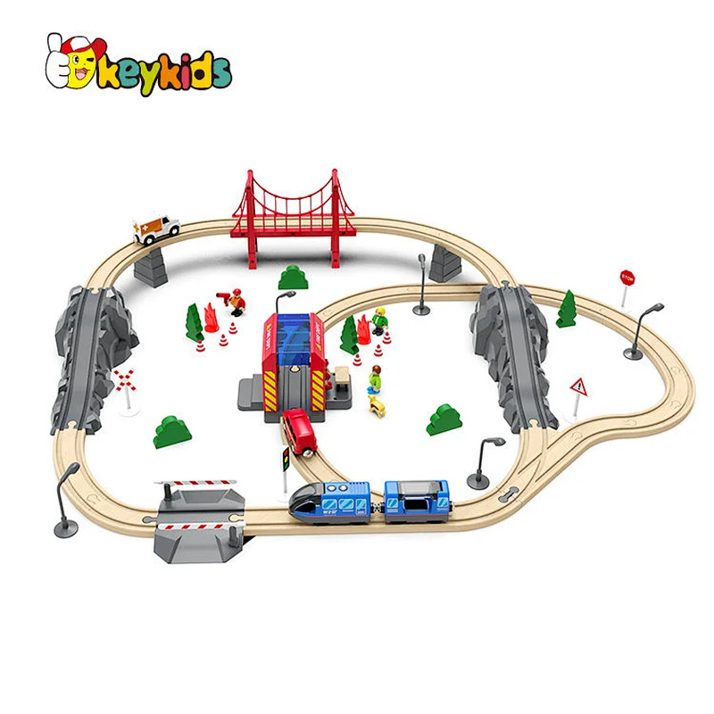 Hot sell 70 pcs firefighting wooden toy train set for kids W04C240