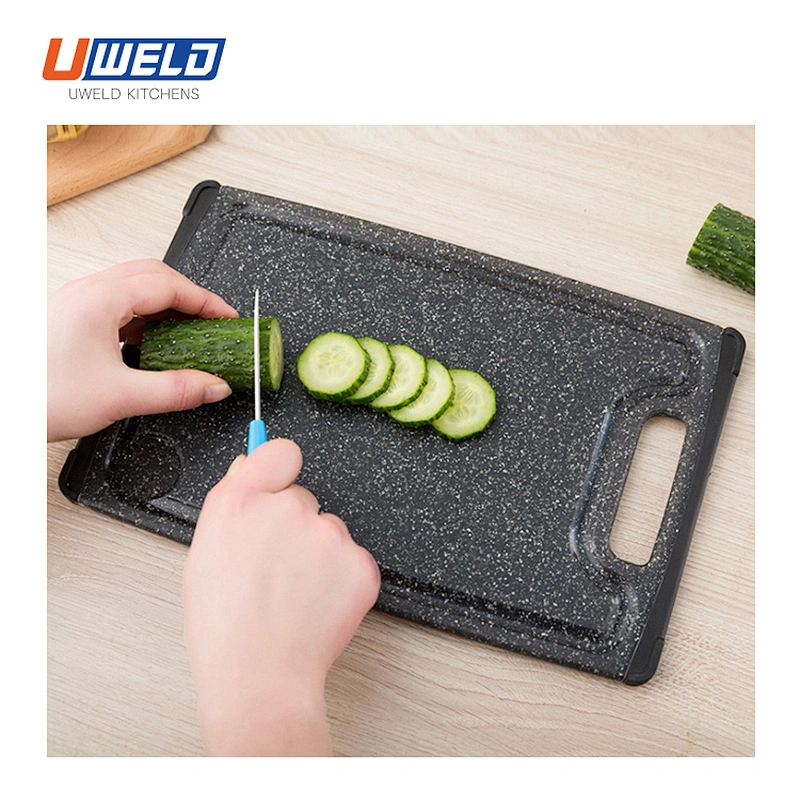 Uweld Kitchens Plastic Cutting Board  With Grooves
