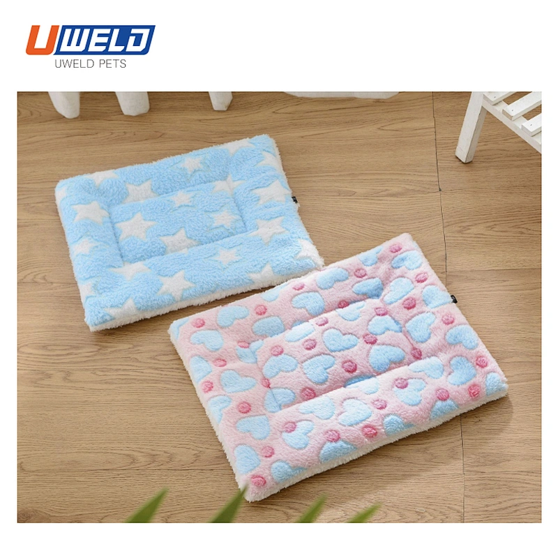 Uweld Pet Brushed Thicken Cushion Blanket