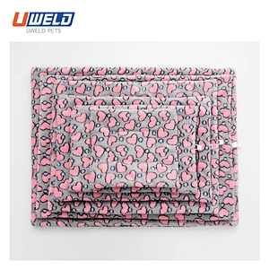 Uweld Pet Brushed Thicken Cushion Blanket