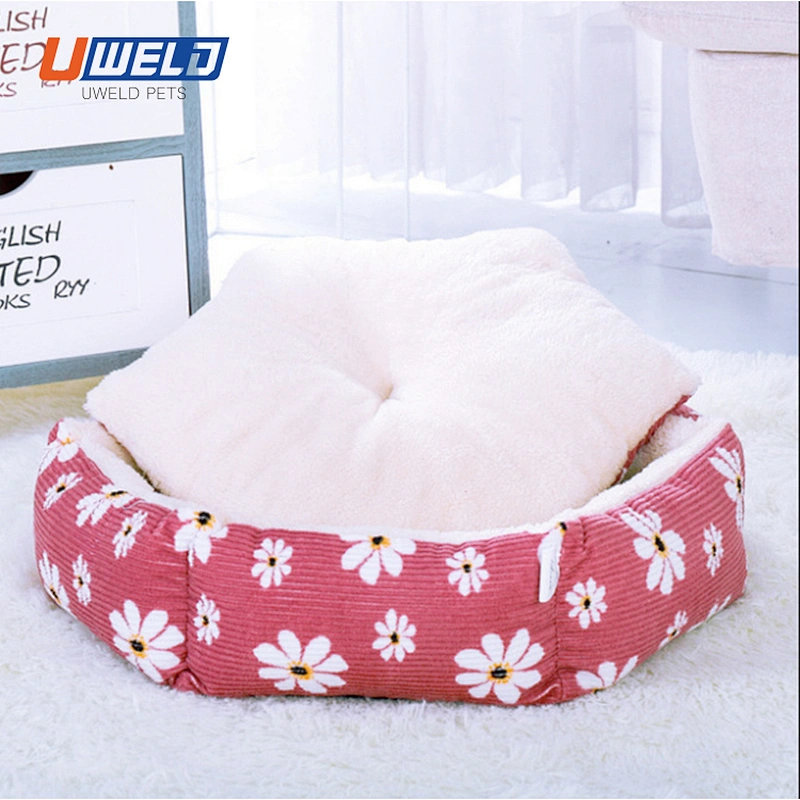 Uweld Hexagonal Prism Flannelette Pet House