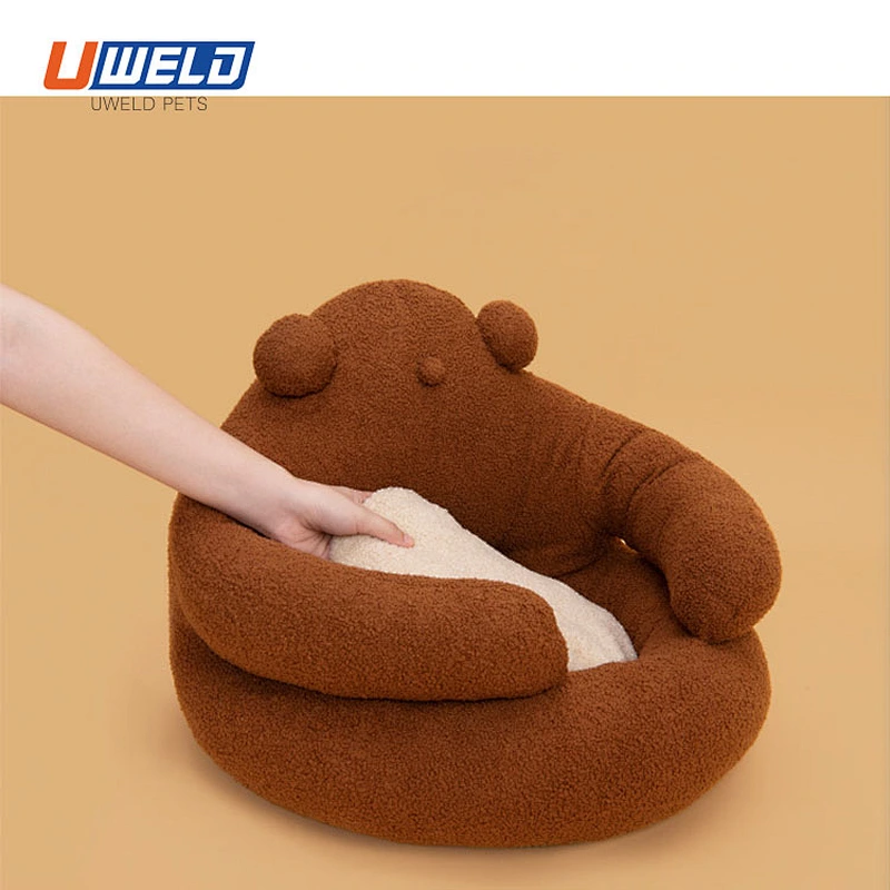 Uweld Bear Shaped Semi-Enclosed Pet Bed