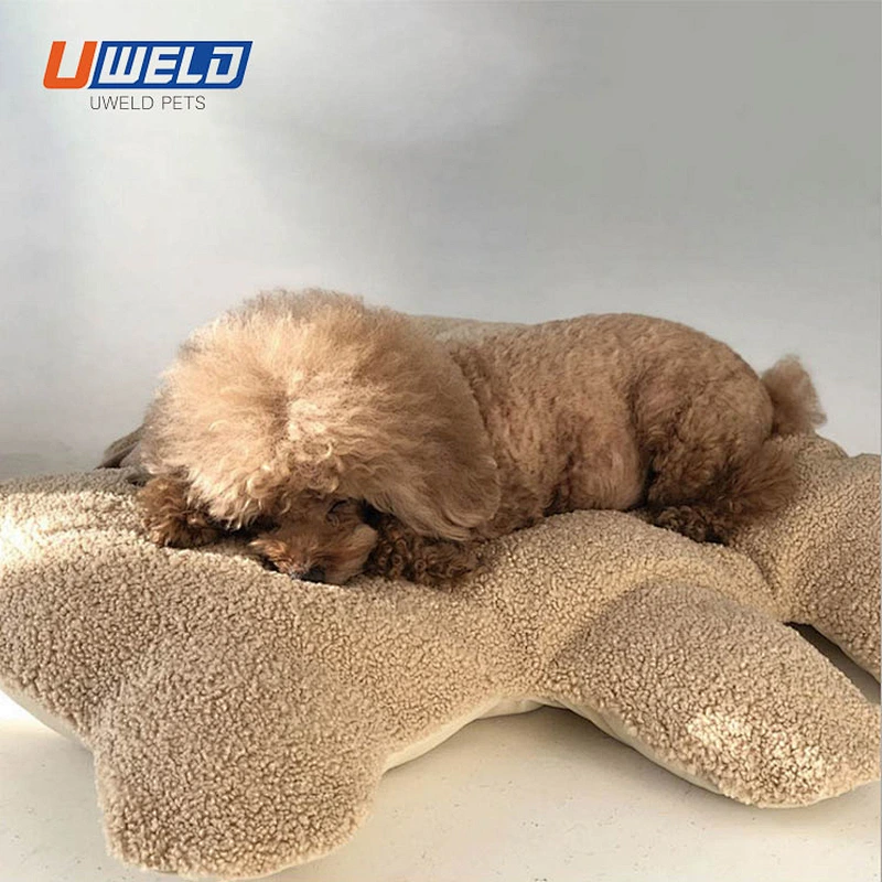 Uweld Bear Shaped Pet Sleeping Mat Bed