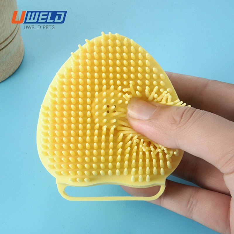 Uweld Pet Silicone Bath Massage Brush Can Be Filled With Liquid